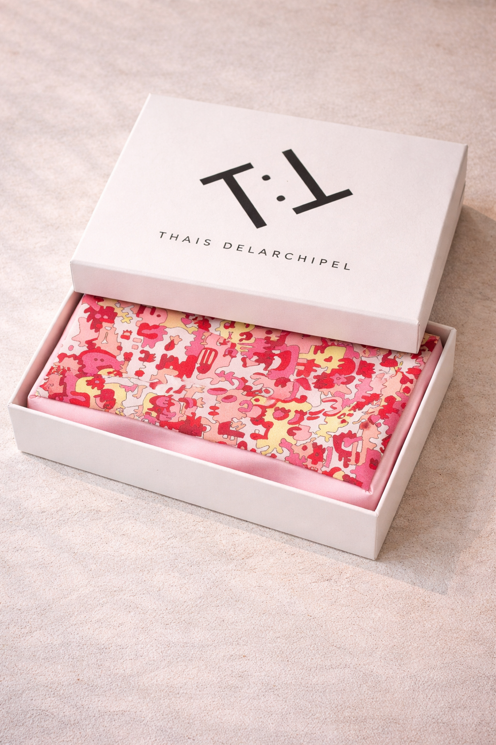 Limited Silk Edition